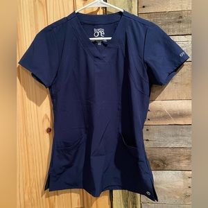 Xs barco one scrub top.